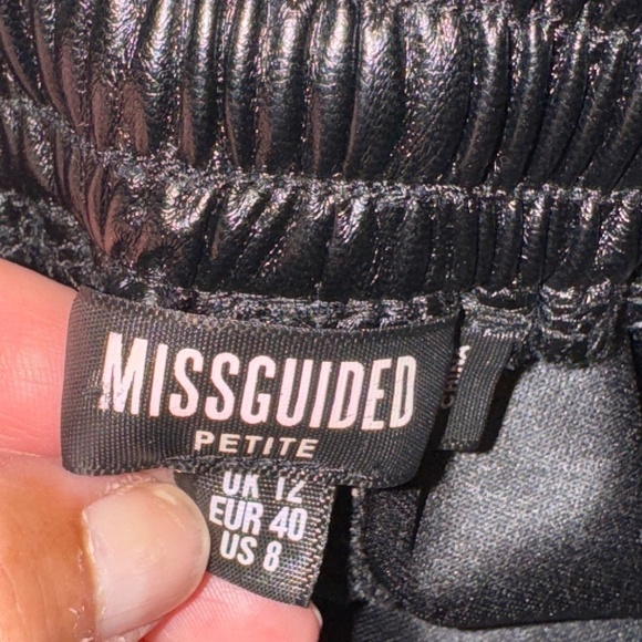 EUC Missguided Faux Leather Jogger Pants Black Drawstring Trousers Petite 8 8P - Picture 4 of 7